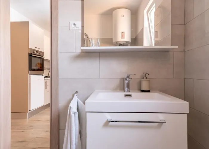 Tomi Apartman Póla
