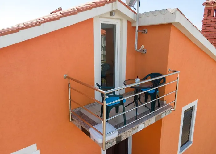 Apartman Tomi Póla