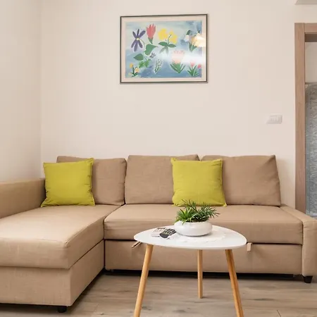 Tomi Apartment Pula